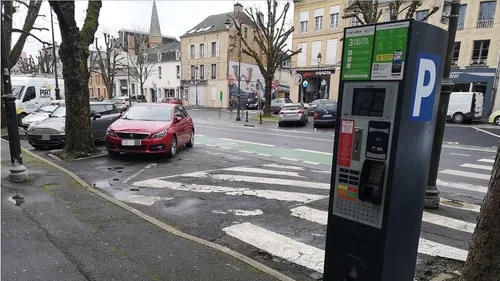 La modification du stationnement payant adoptée à Charleville